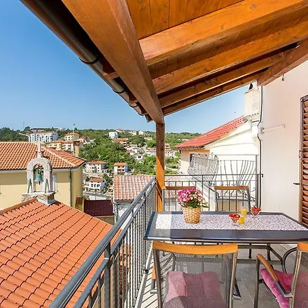 Apartment & Antonio *