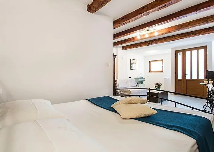 Apartament & Antonio